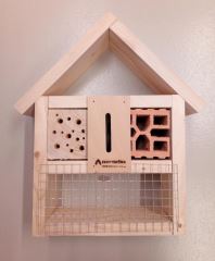 Stavebnice hmyzí hotel (3)