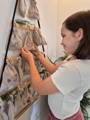 Nažehlovačka L 047 - Adventní kalendář (6)